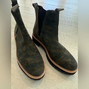 Toms Green Camouflage Ankle Boots 8.5